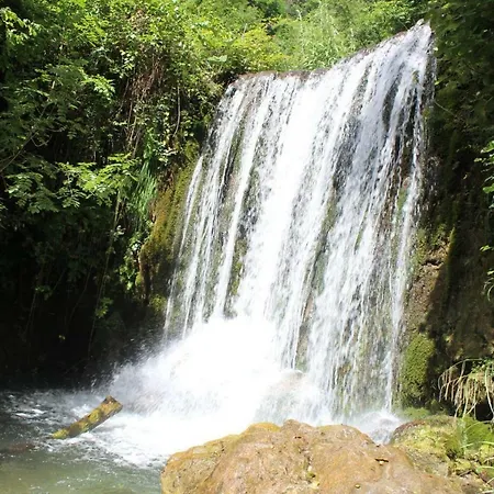 Valenti 4* אמאלפי