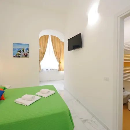 Valenti 4* אמאלפי