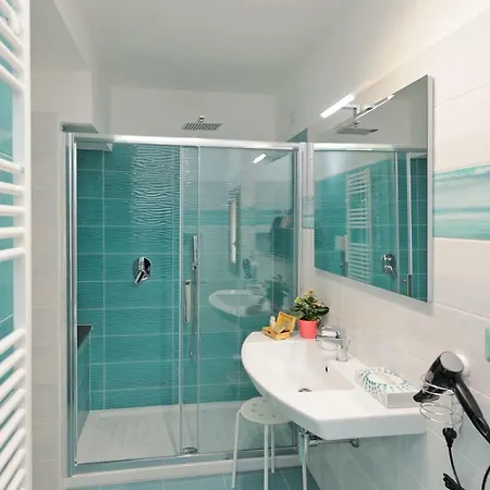 Valenti בית הארחה