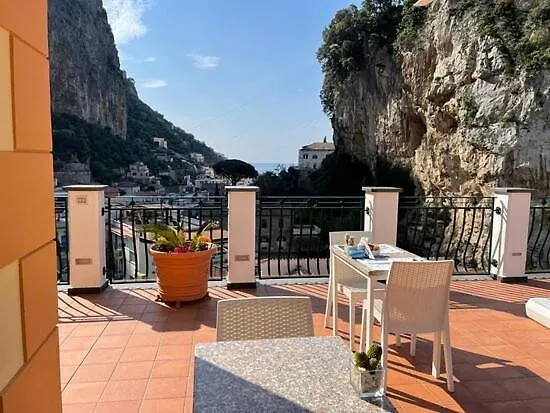 Valenti Guest house 4*