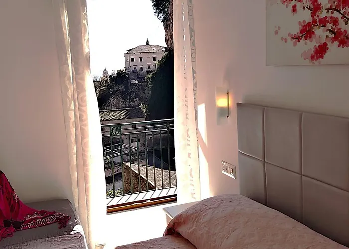 Valenti Guest house 4*